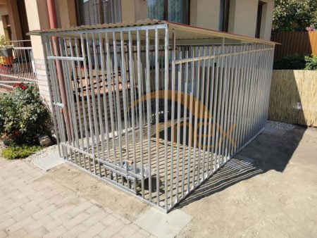 Ocynkowany kojec dla psa 2×3 z uchwytem na miski